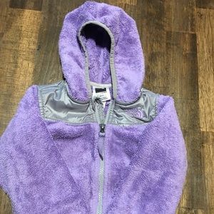 The North Face 2T jacket. Good condition